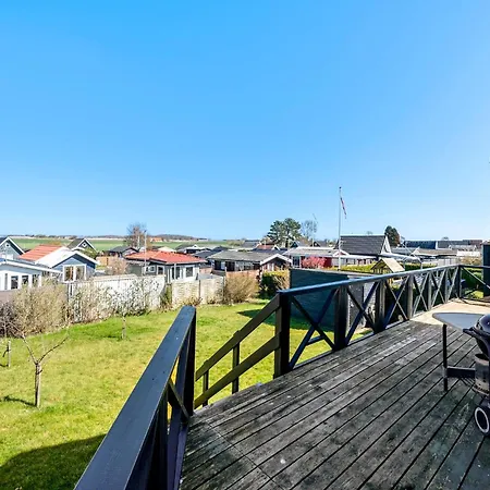 2 Bedroom Cozy In 度假居 凯特明讷